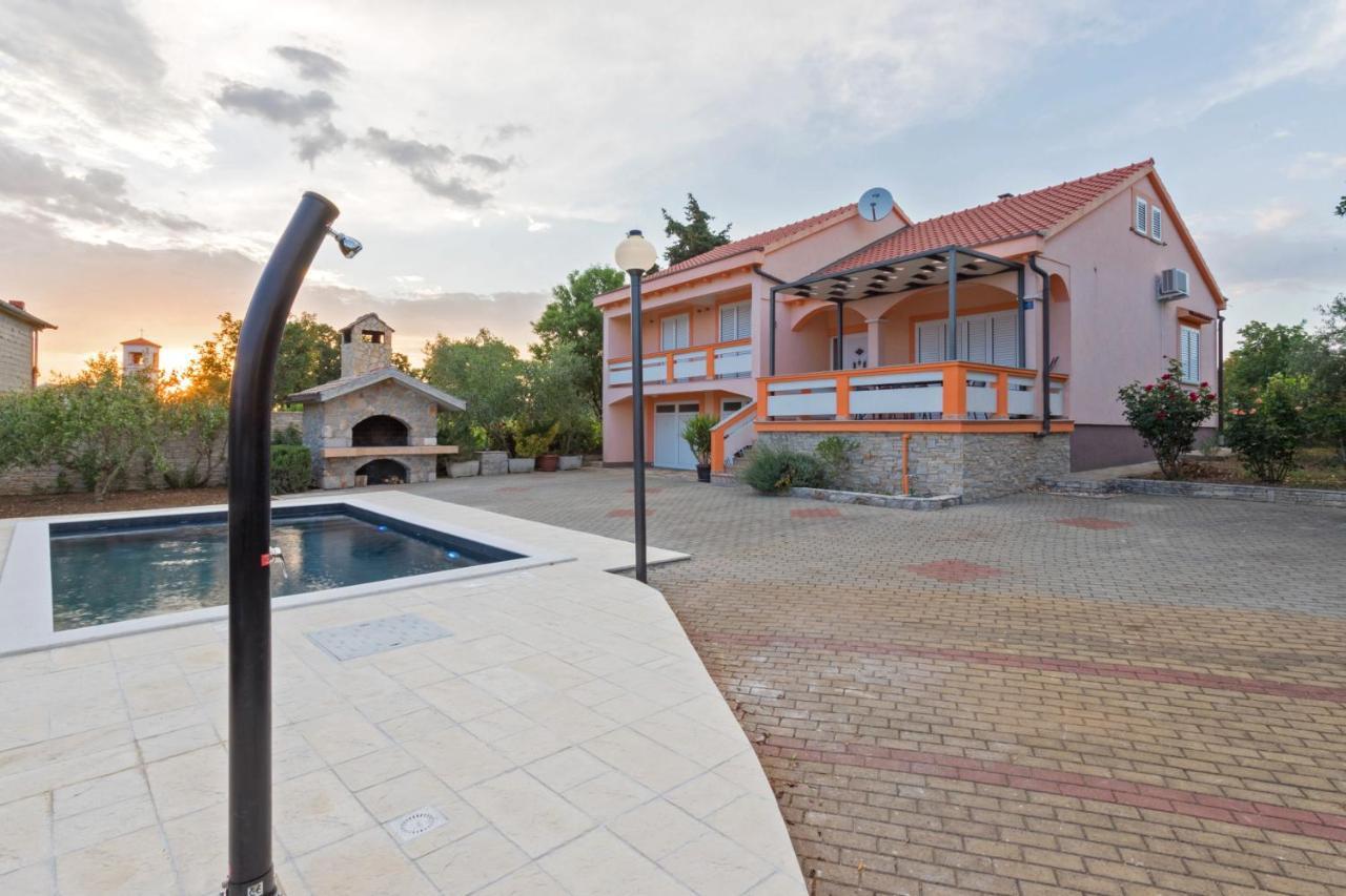 Holiday Home Antonio Dracevac Ninski المظهر الخارجي الصورة