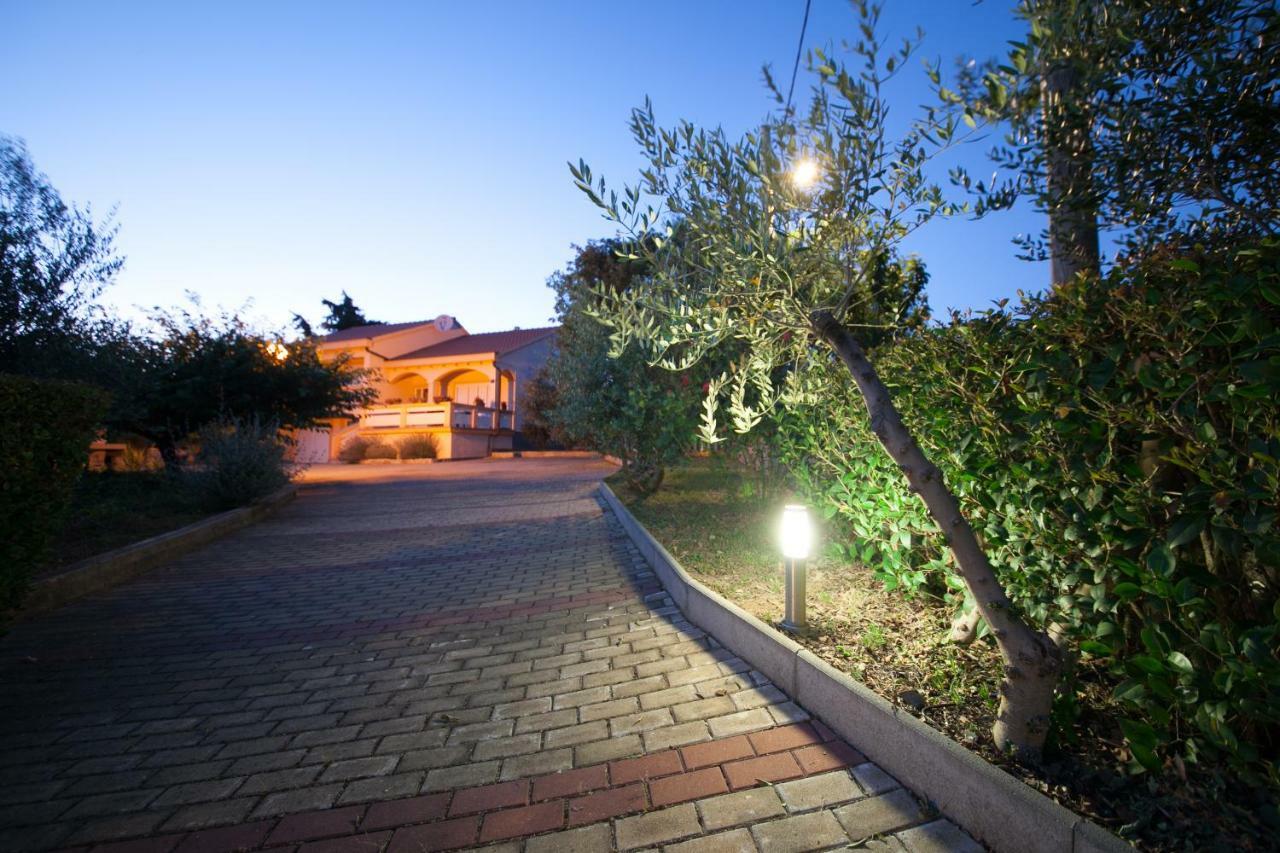 Holiday Home Antonio Dracevac Ninski المظهر الخارجي الصورة